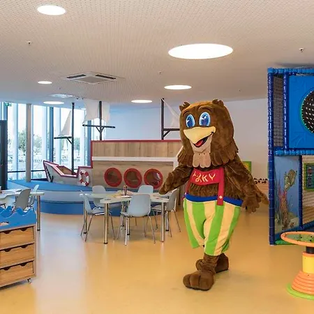 Falkensteiner Park 4*