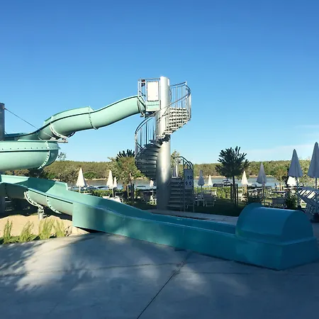 Park Managed By Falkensteiner 푸나트