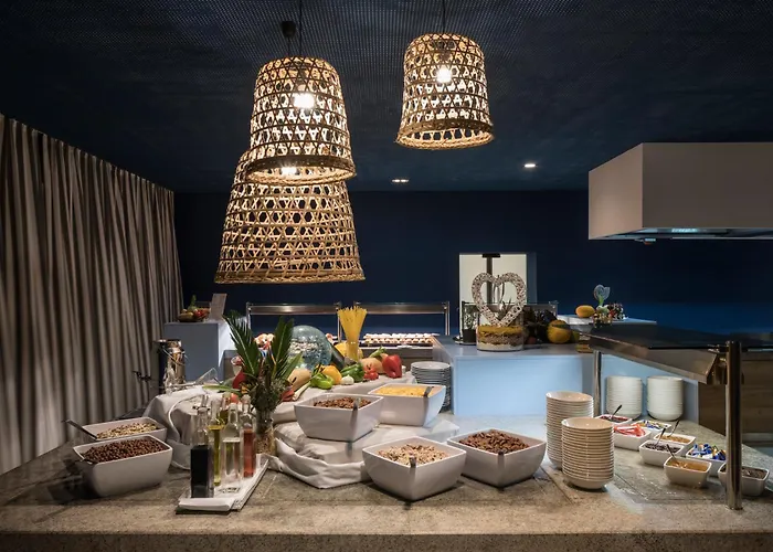 普纳特法肯斯特诺全包式酒店 酒店 普纳特