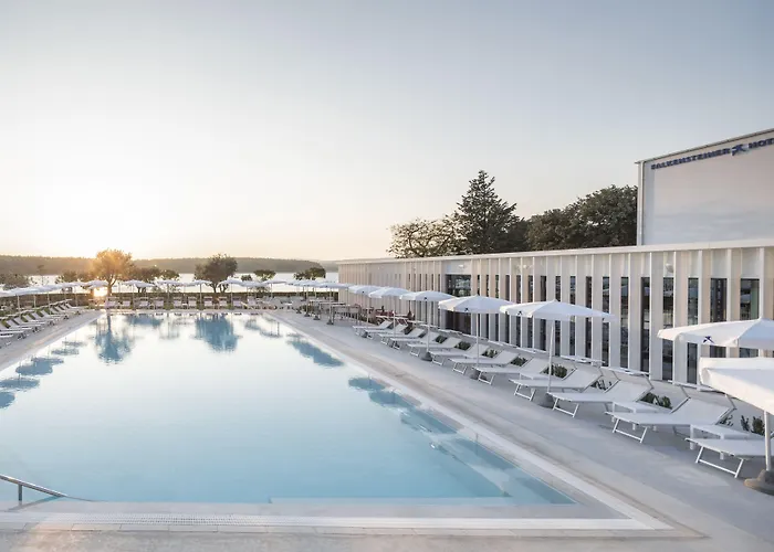 Hotel Hotel Park Punat managed by Falkensteiner 4*